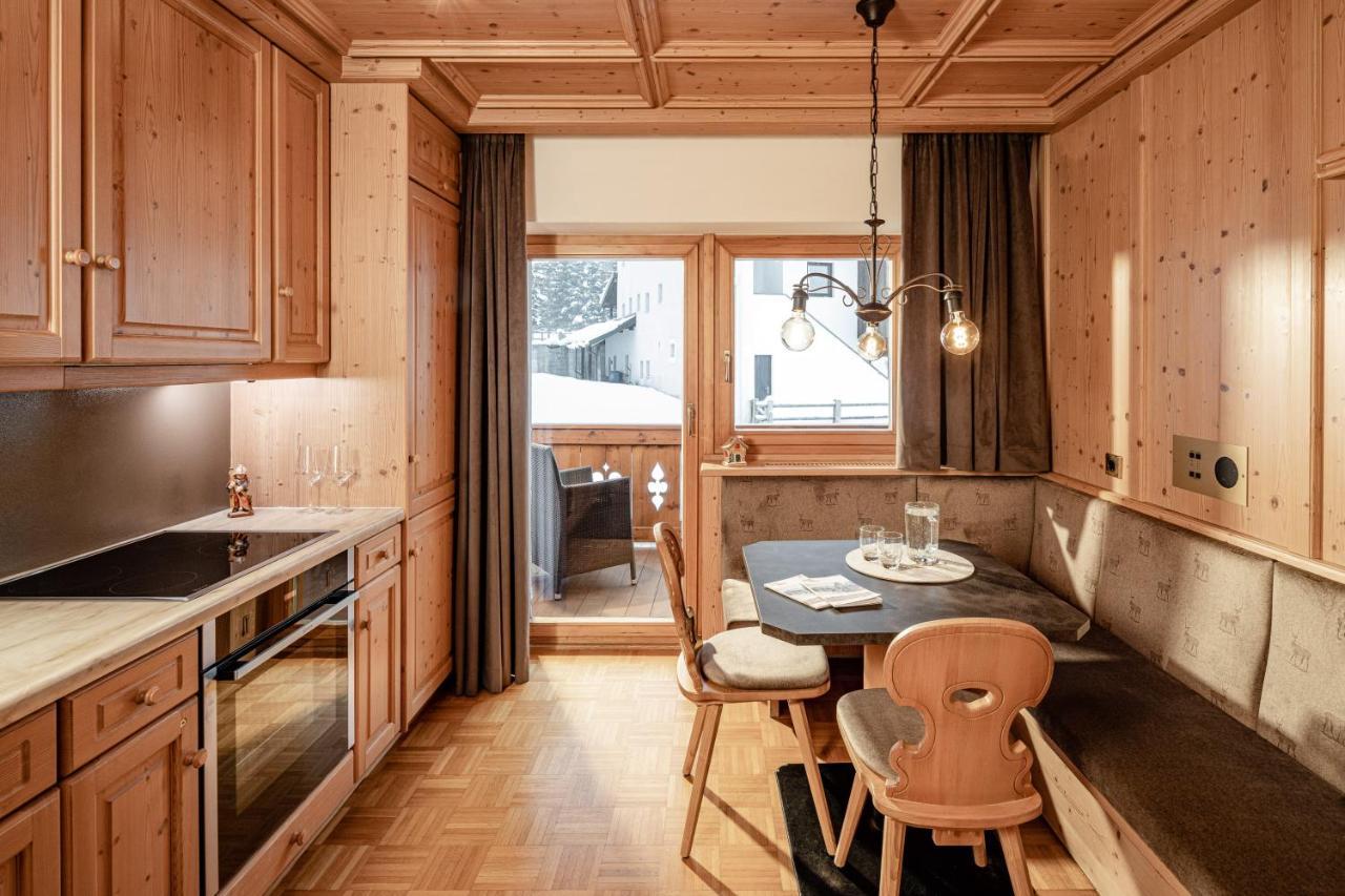 Suites Hotel Garden Selva di Val Gardena Dış mekan fotoğraf