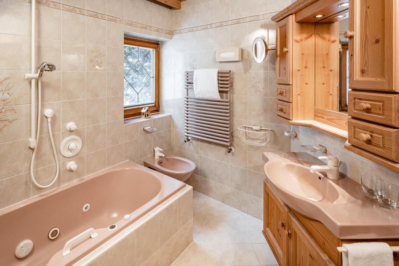 Suites Hotel Garden Selva di Val Gardena Dış mekan fotoğraf